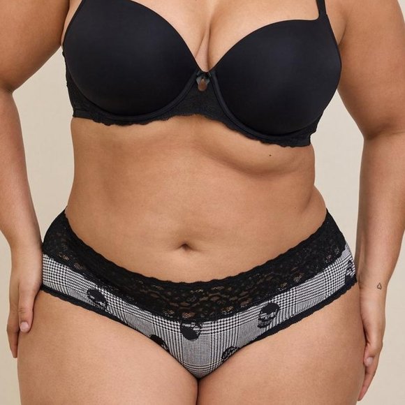 ❤️NWT VINTAGE TORRID PANTY - SKULL CAGE BACK SEAMLESS LACE HIPSTER PANTIES PLUS - Picture 8 of 11